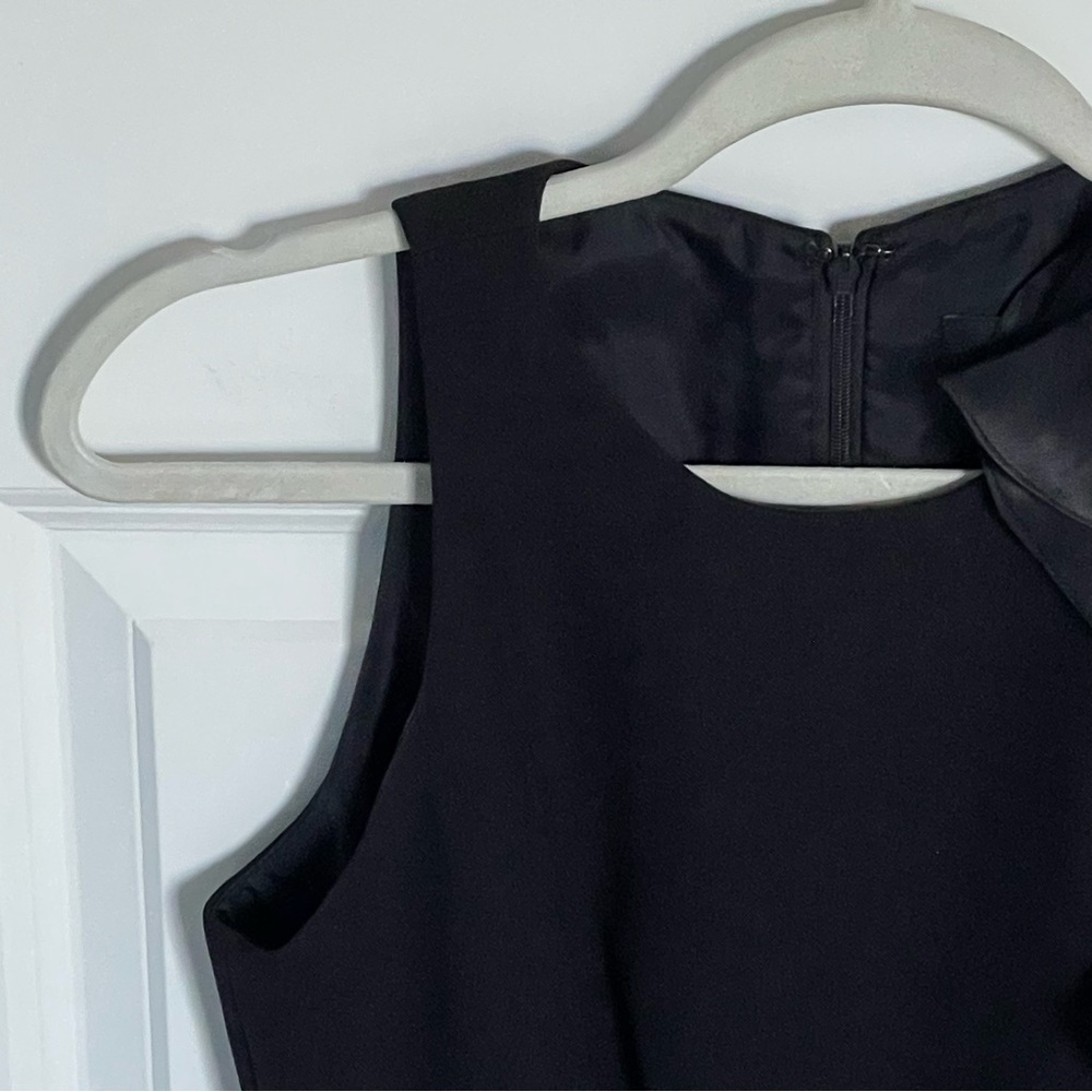Carmen Marc Valvo Shoulder Ruffle Sheath Dress Black Size 2- 47442 - Picture 4 of 14